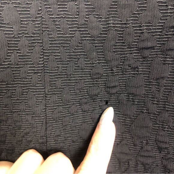 THEORY | Textured Animal Print Embossed Black Open Front Blazer Women’s Size 6 - Picture 8 of 8